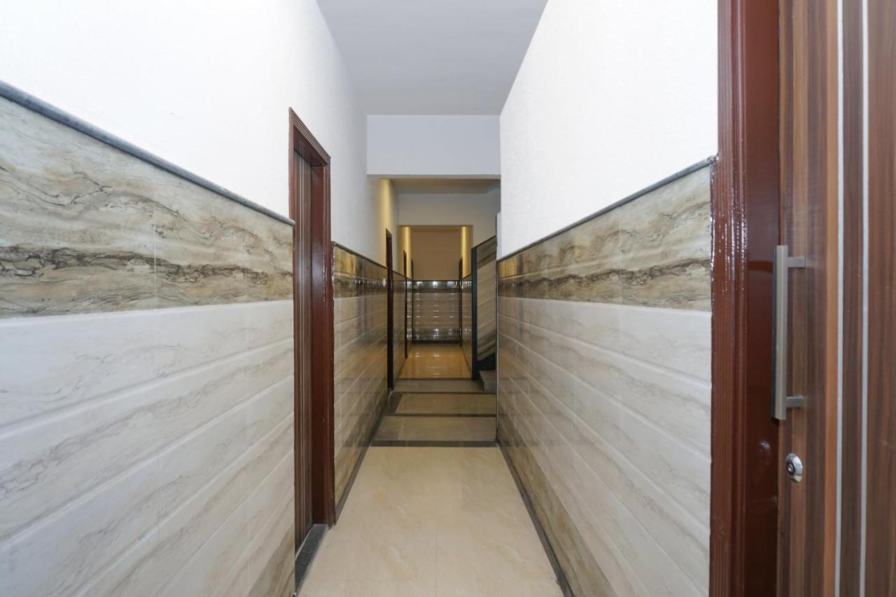 حيدر أباد Oyo 23191 Flagship Hotel Raj Madan Ameerpet المظهر الخارجي الصورة