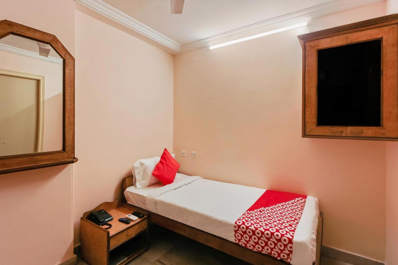 حيدر أباد Oyo 23191 Flagship Hotel Raj Madan Ameerpet المظهر الخارجي الصورة