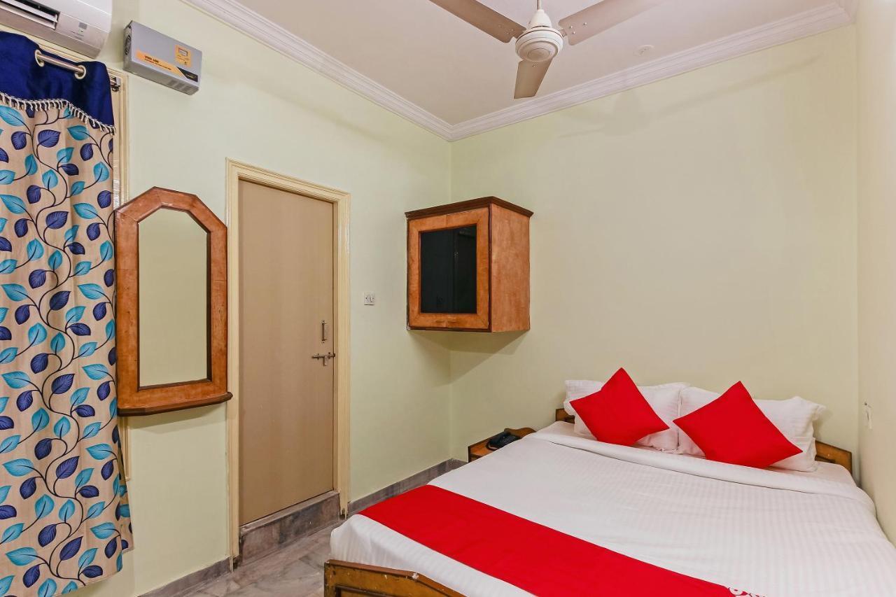 حيدر أباد Oyo 23191 Flagship Hotel Raj Madan Ameerpet المظهر الخارجي الصورة
