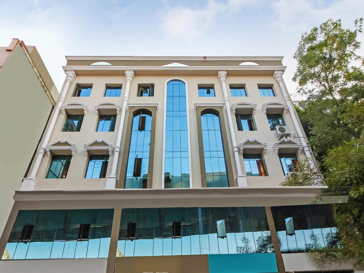 حيدر أباد Oyo 23191 Flagship Hotel Raj Madan Ameerpet المظهر الخارجي الصورة