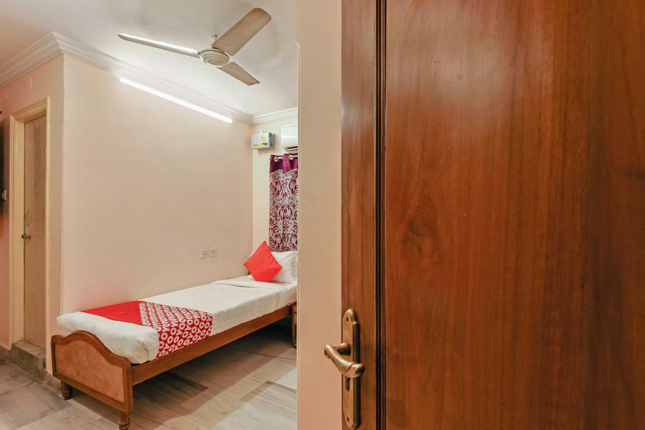 حيدر أباد Oyo 23191 Flagship Hotel Raj Madan Ameerpet المظهر الخارجي الصورة